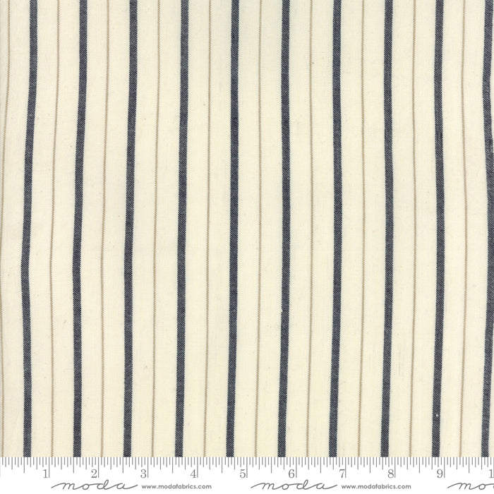 MO Homespun Gathering Cresent Black
