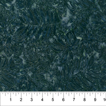 NC LEAF PILE Banyan Batiks
