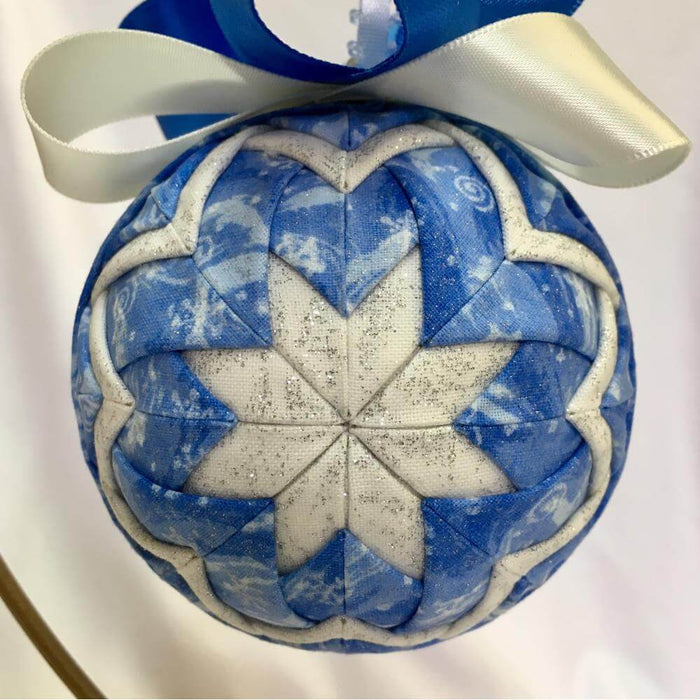 Frosted Beauty No-Sew Ornament Kit