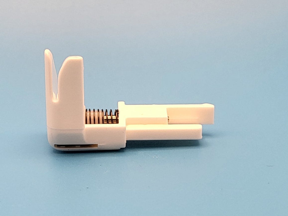 Thread Cutter White - 1008