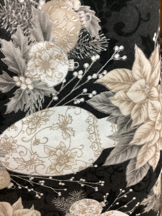 RK Shadow SRKM-22284-304 Holiday Flourish-Festive Finery