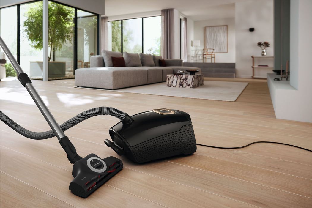 Miele Guard L1 Cat & Dog Canister Vacuum