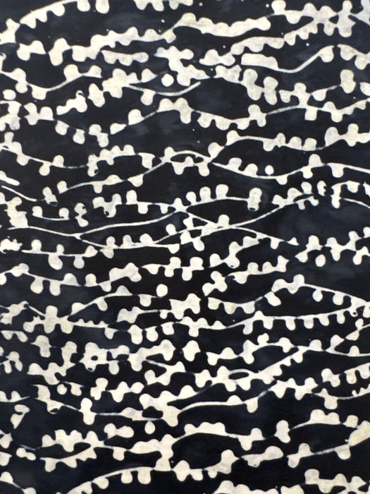 AN Bubble Vines White on Black