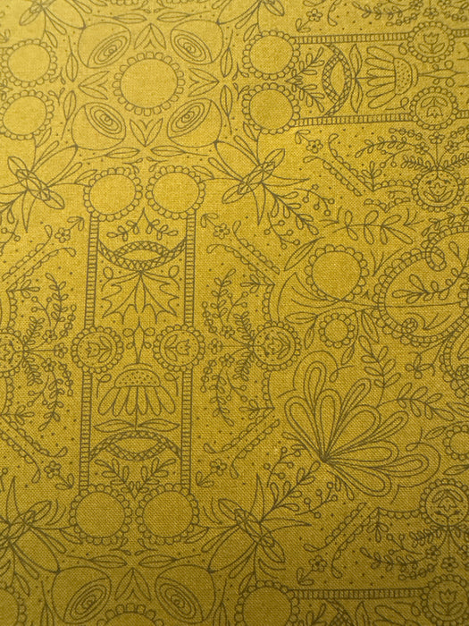MO Quaint Cottage Dark Gold