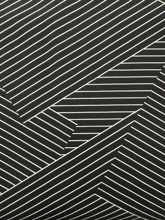 WD Pen and Ink Offset Square Black