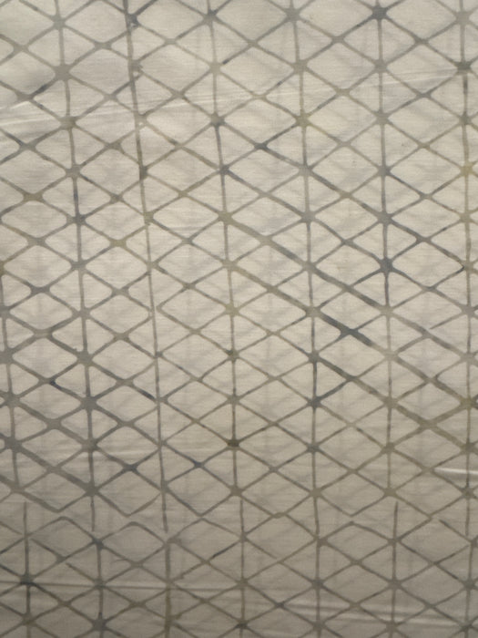 TT Fenced In Ivory