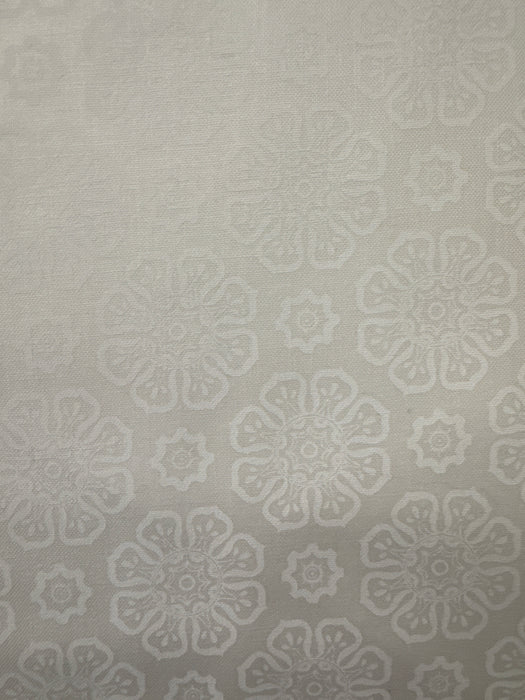 RK Blackout White