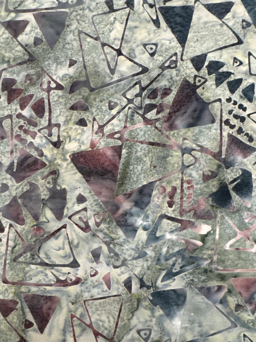 BB Quilting is my Voice Smoke Triangle Maze