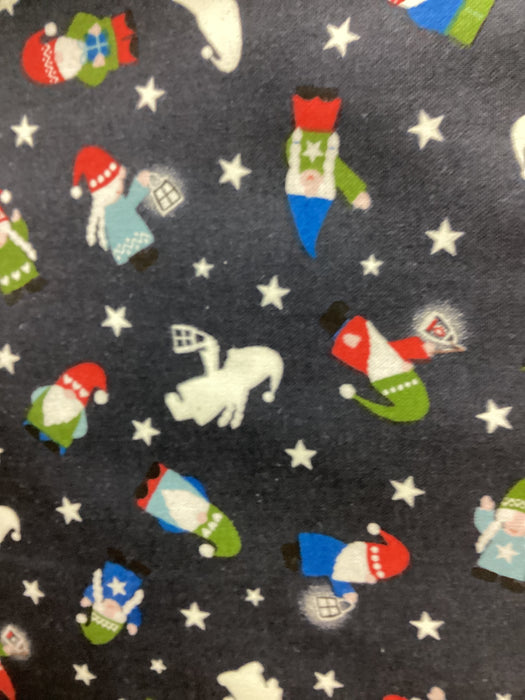 LI Charcoal C73 Hygge Glow Gnomes