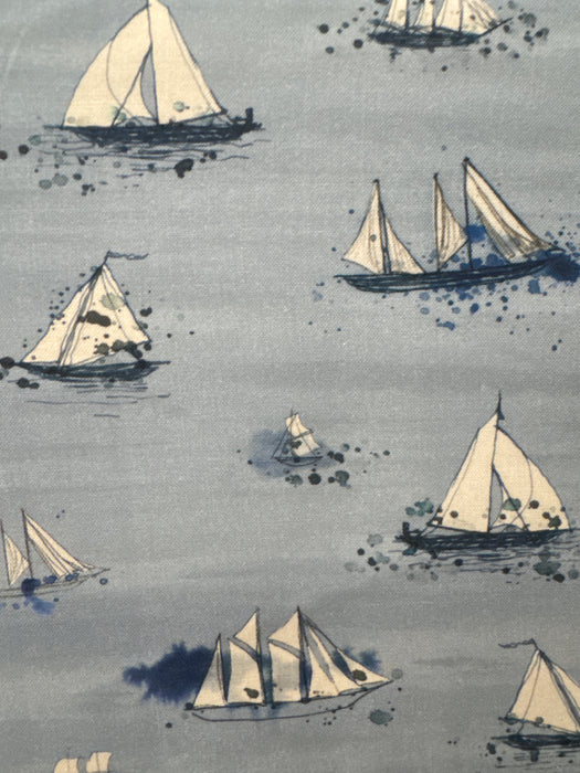 MO Longshore Sailboats Sky