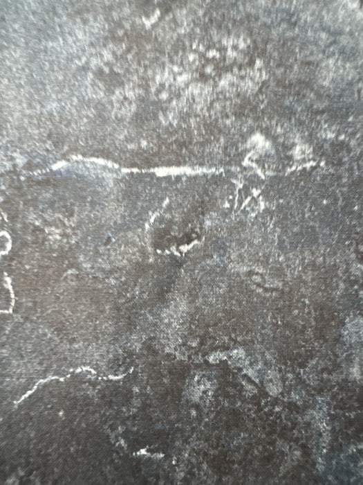 NC Stonehenge Gradations II Sienna Marble Graphite