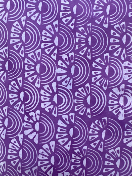 AN Geometric Flower Half Circle Purple