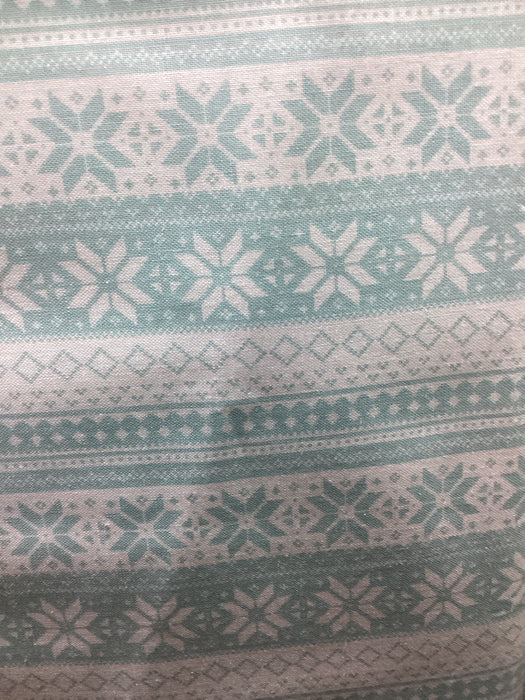 RB White Winter Magic Sweater Stripe