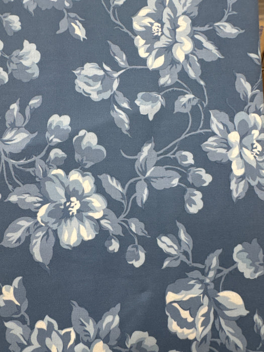 MO Shoreline Blue Flowers