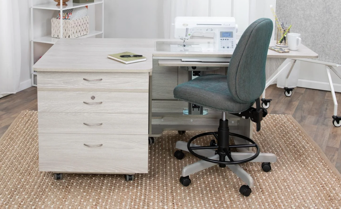 Quilter's Vision and Companion Chest