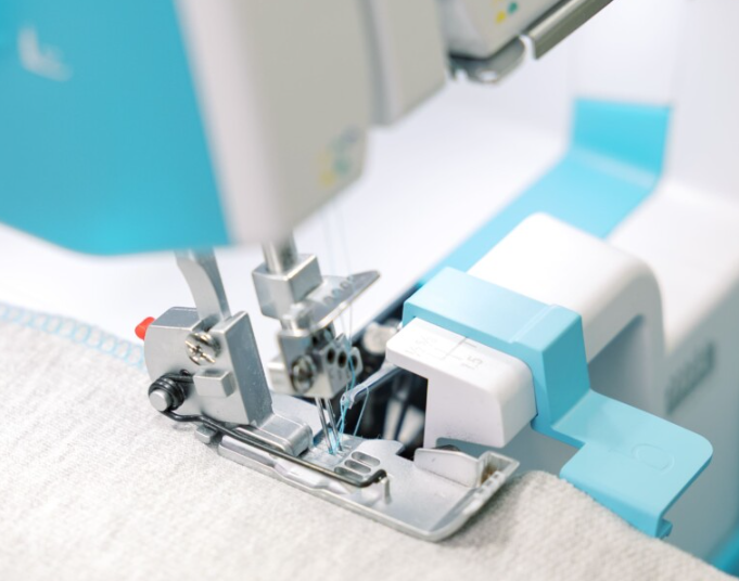 Bernette Overlock Fabric Guide