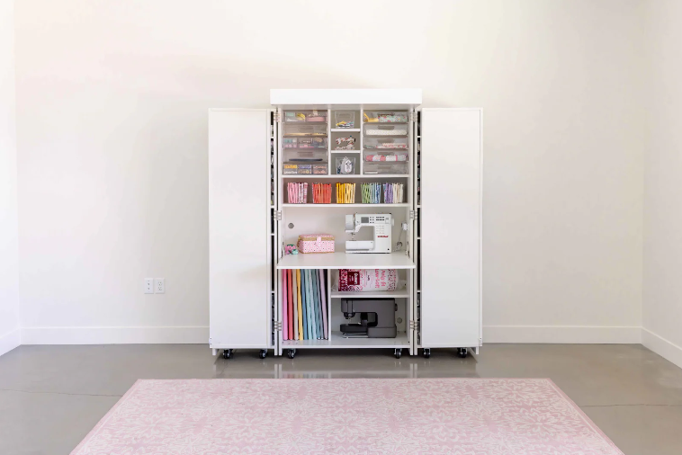 Create Room Dream Studio w/ Sew Package