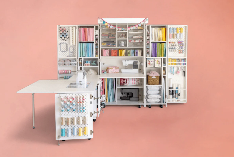 Create Room Dream Studio w/ Sew Package