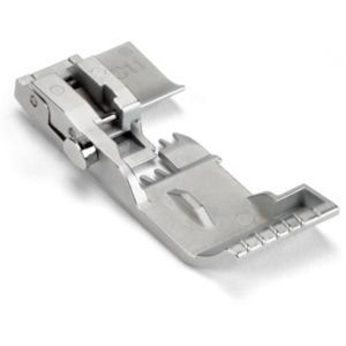 Foot C11, Overlock/Combostitch Foot