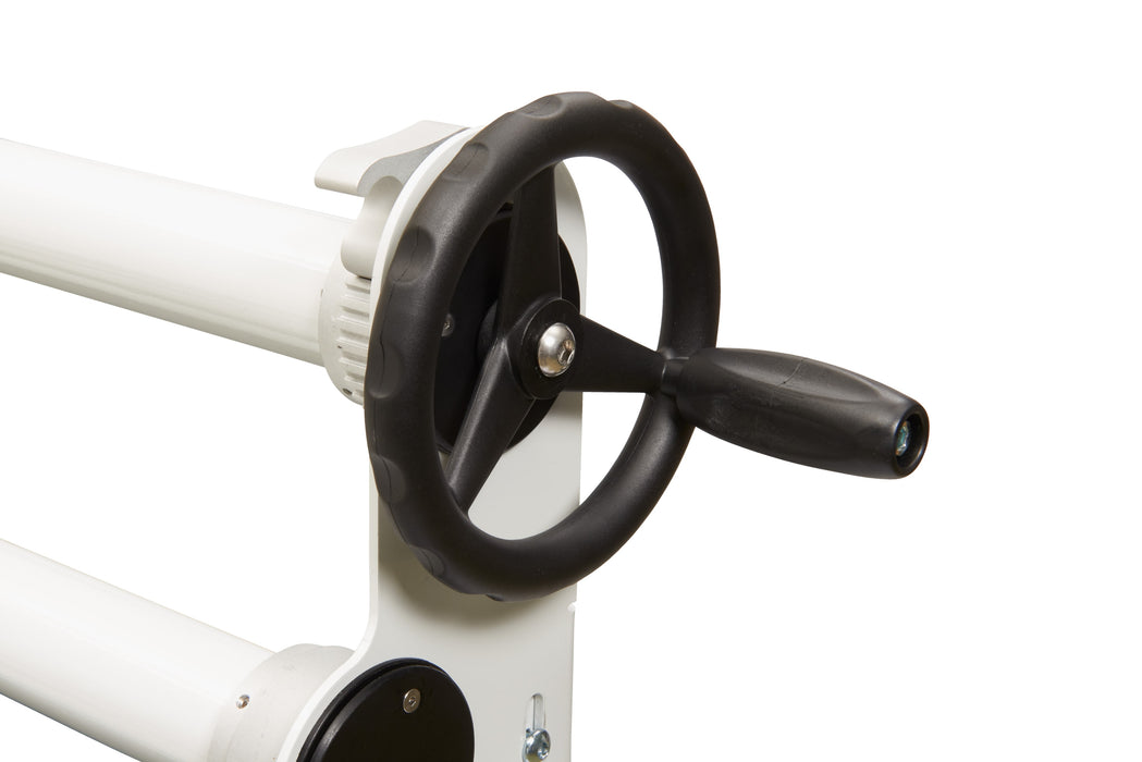BERNINA Studio Frame, handwheel and crank detail