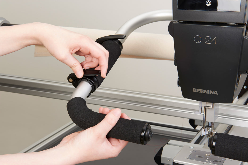 Adjusting the ergonomic handles on the BERNINA Q 24
