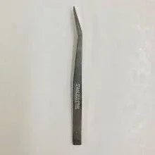 Tweezers
